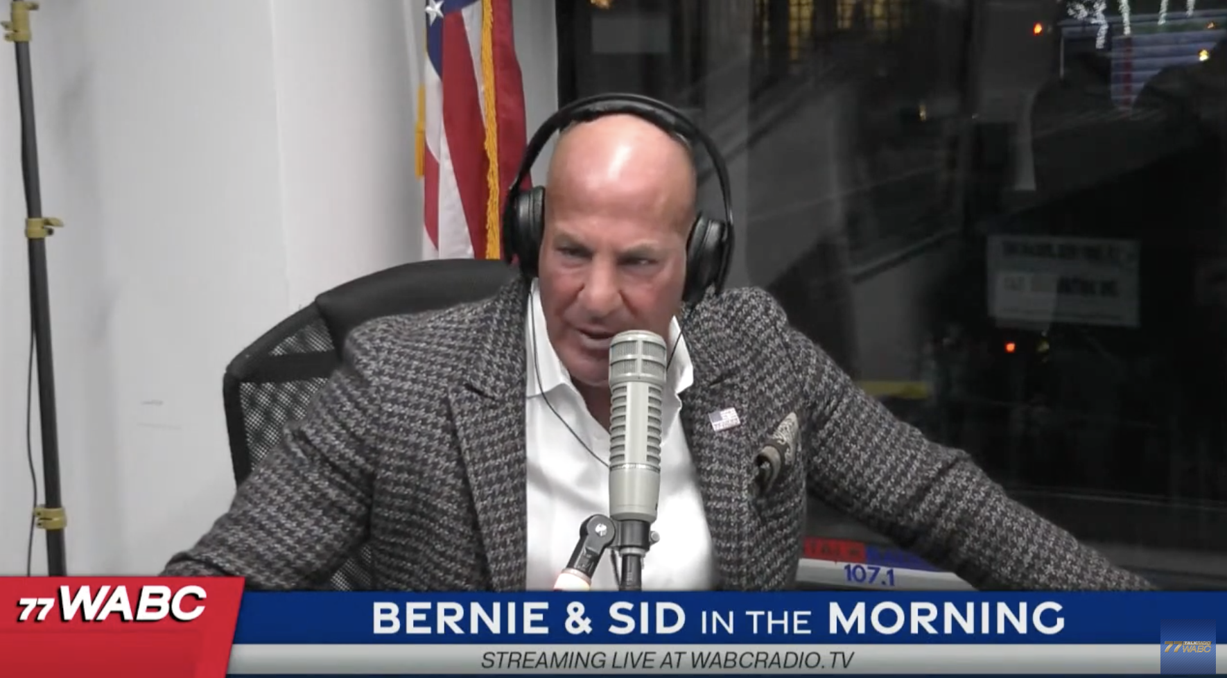 Listen: O'Reilly Talks Biden and Sings For Sid Rosenberg on WABC